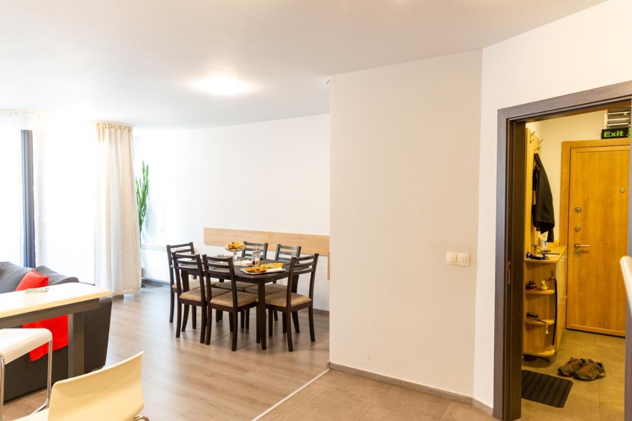 Fancy Big Apartment In The Heart Of София Экстерьер фото